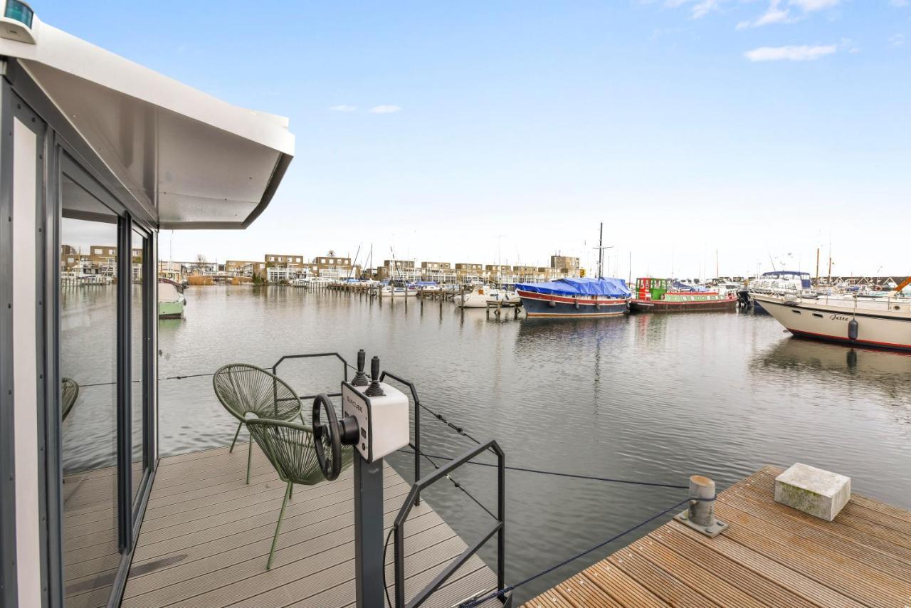 Cosy Tiny Houseboats Near Beach And Restaurants By Weltevreden Experience เซโวลเดอ ภายนอก รูปภาพ