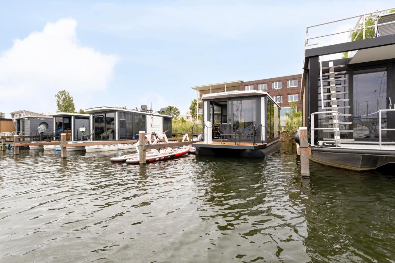 Cosy Tiny Houseboats Near Beach And Restaurants By Weltevreden Experience เซโวลเดอ ภายนอก รูปภาพ