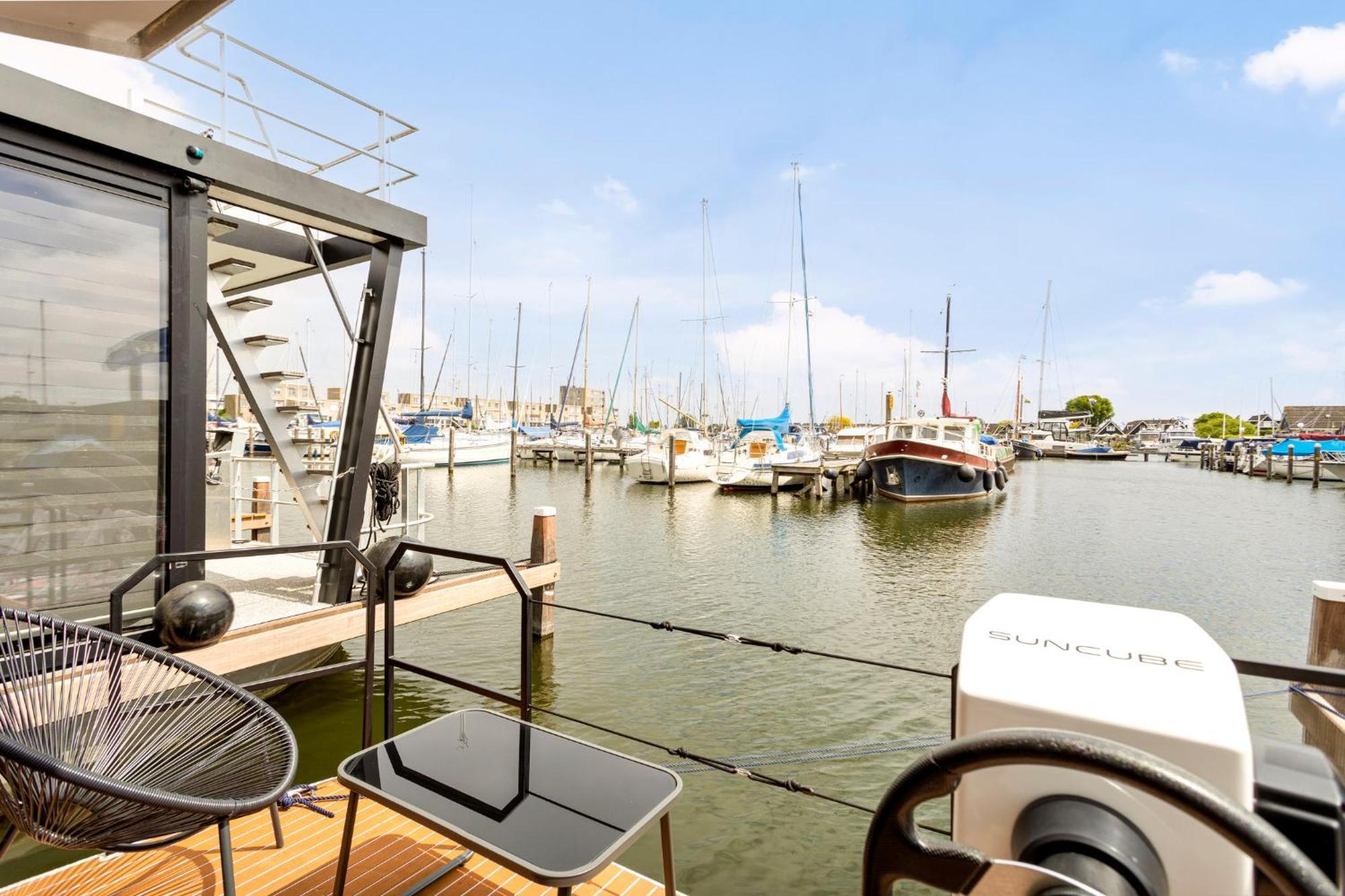 Cosy Tiny Houseboats Near Beach And Restaurants By Weltevreden Experience เซโวลเดอ ภายนอก รูปภาพ
