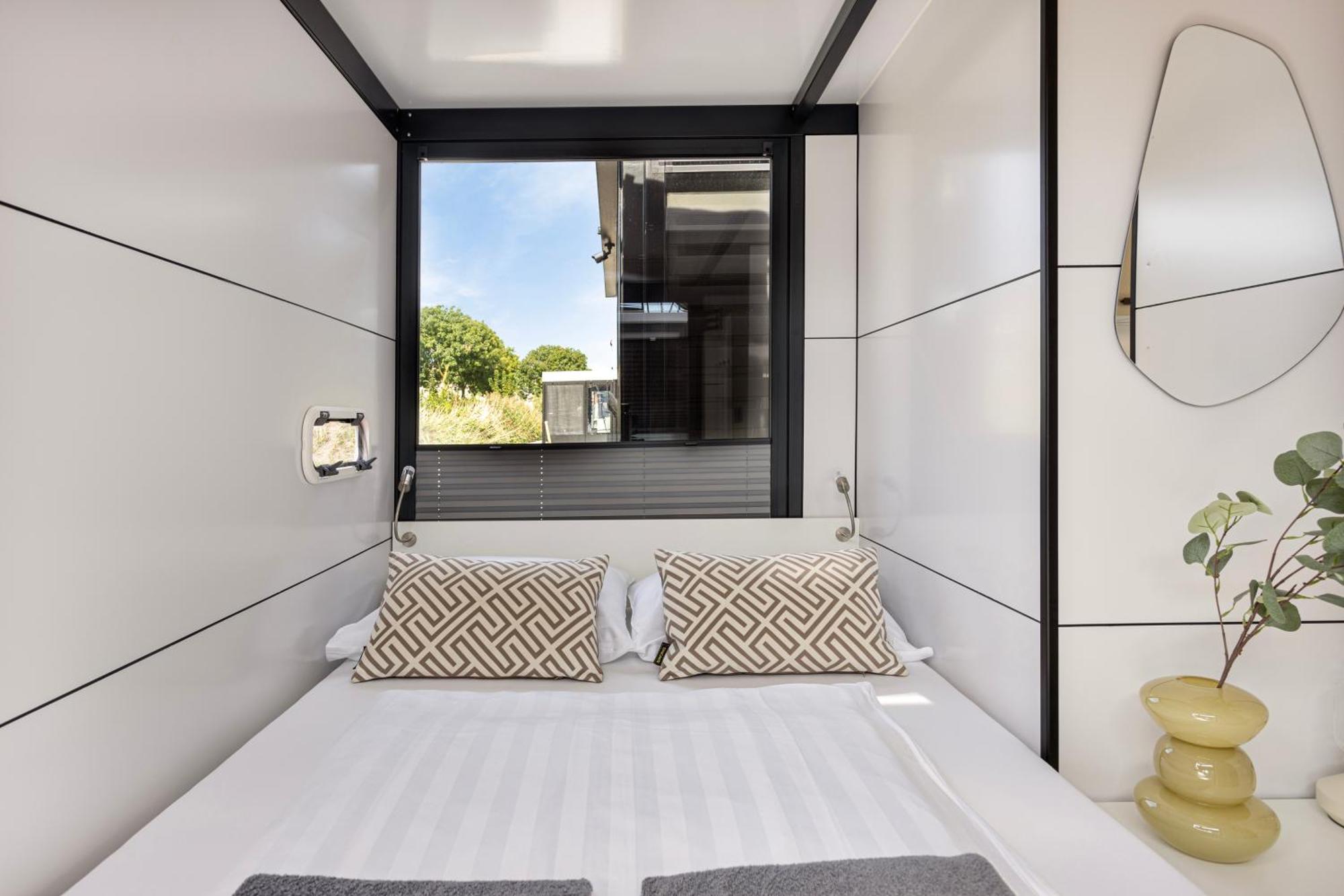 Cosy Tiny Houseboats Near Beach And Restaurants By Weltevreden Experience เซโวลเดอ ภายนอก รูปภาพ